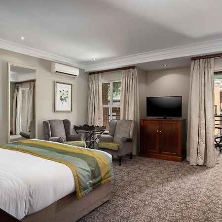 Premier Hotel Falstaff Johannesburg Bagian luar foto