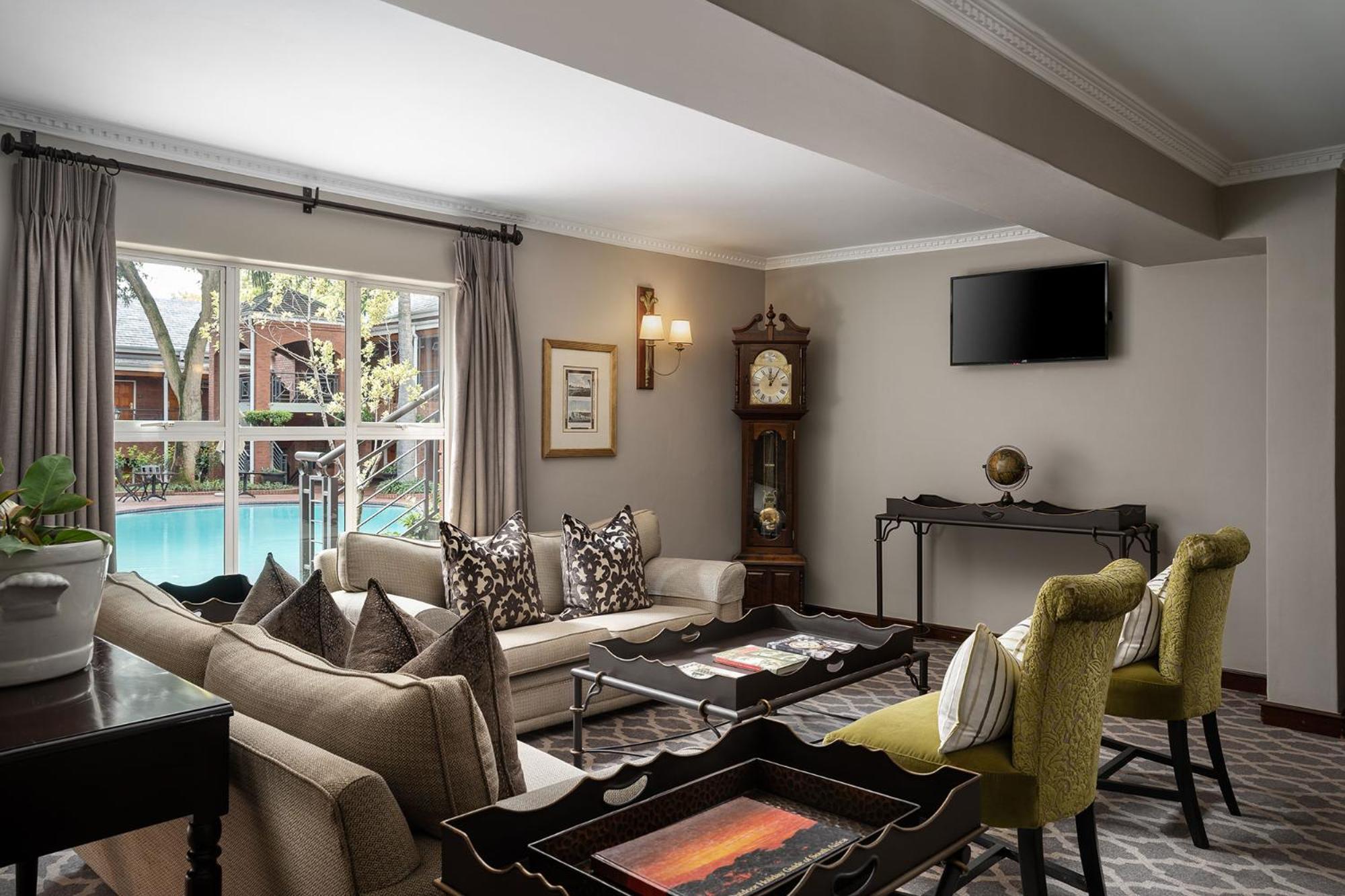 Premier Hotel Falstaff Johannesburg Bagian luar foto