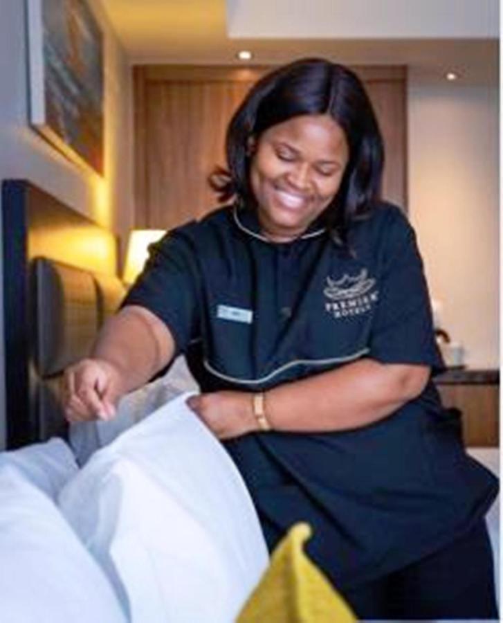 Premier Hotel Falstaff Johannesburg Bagian luar foto
